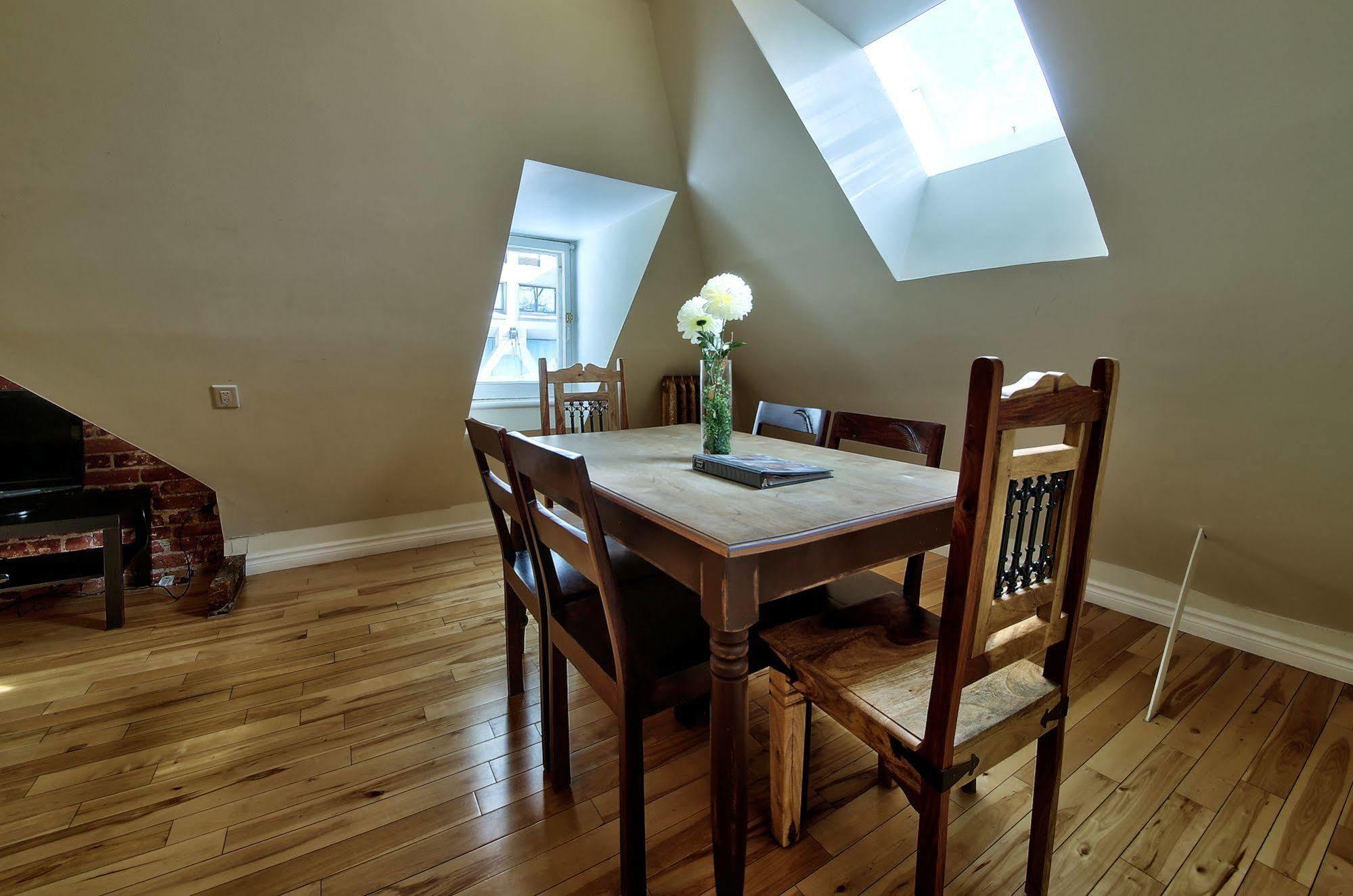 Les Maisons Montcalm ケベックシティ エクステリア 写真