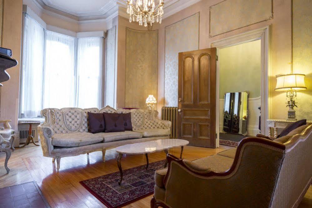 Les Maisons Montcalm ケベックシティ エクステリア 写真